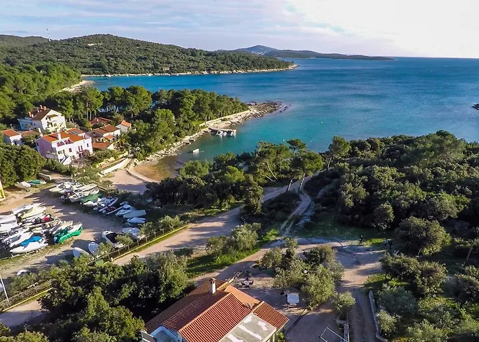 With Parking Space Artatore, Losinj - 17591 Mali Lošinj